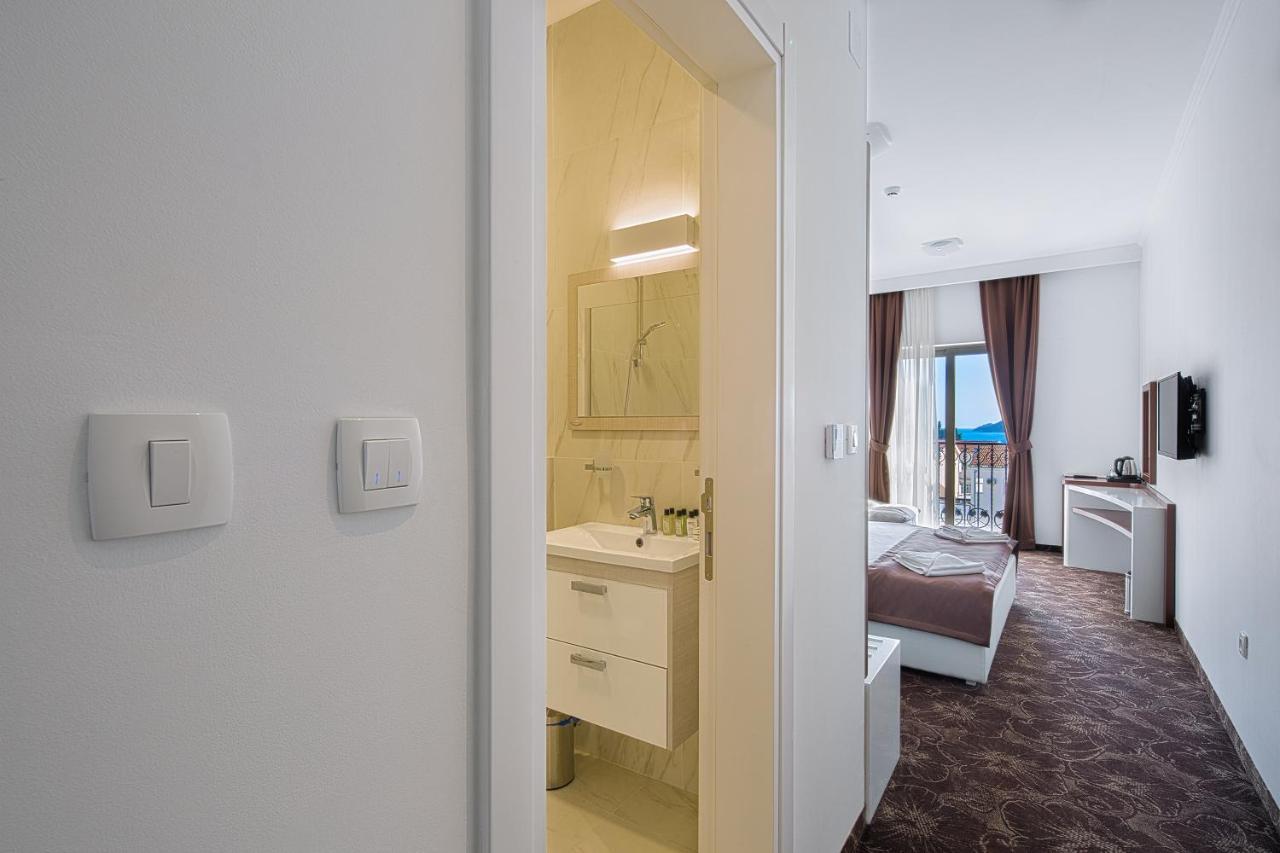 Doppelzimmer mit Meerblick