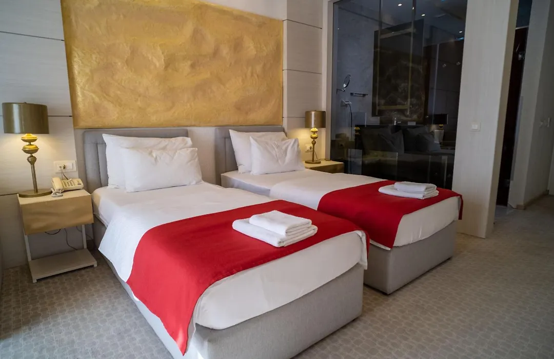 Hotel Atina By Entopya-1